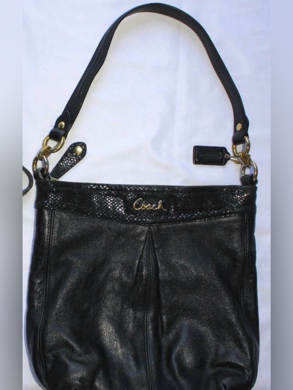 Coach 20114 Ashley Black Leather Patent Trim has Hang Tag